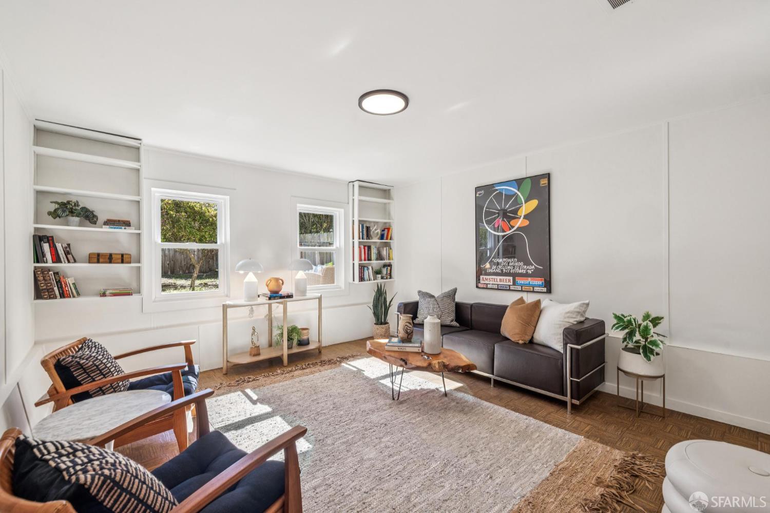 Detail Gallery Image 3 of 58 For 2015 Judah St, San Francisco,  CA 94122 - – Beds | – Baths