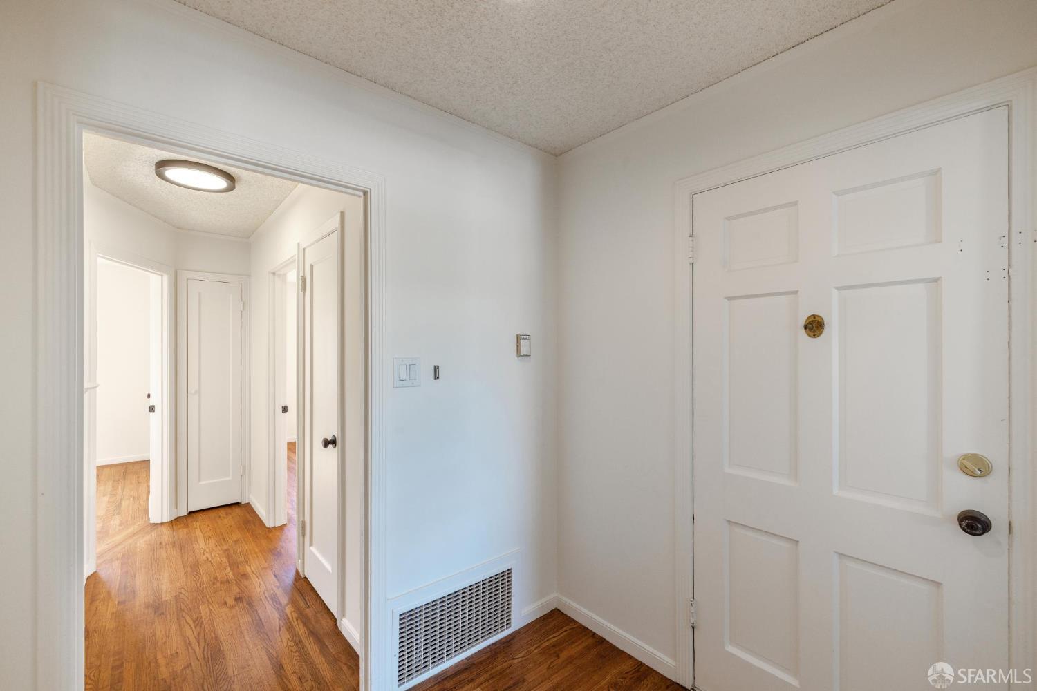 Detail Gallery Image 43 of 58 For 2015 Judah St, San Francisco,  CA 94122 - – Beds | – Baths