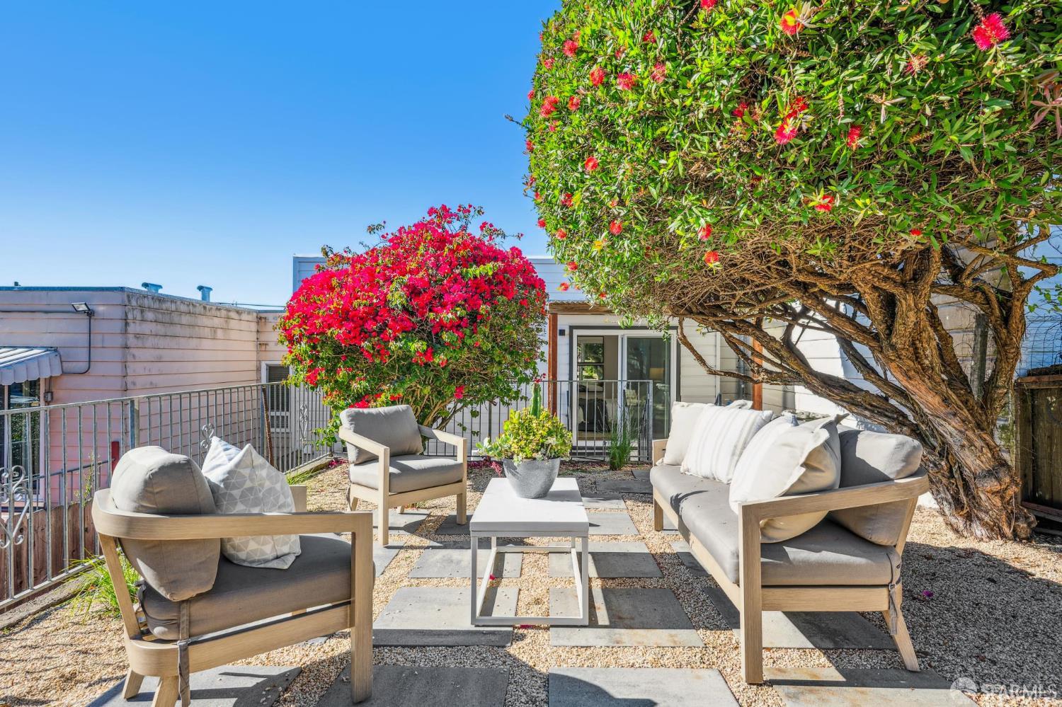 Detail Gallery Image 28 of 28 For 271 Prague St, San Francisco,  CA 94112 - 3 Beds | 2 Baths