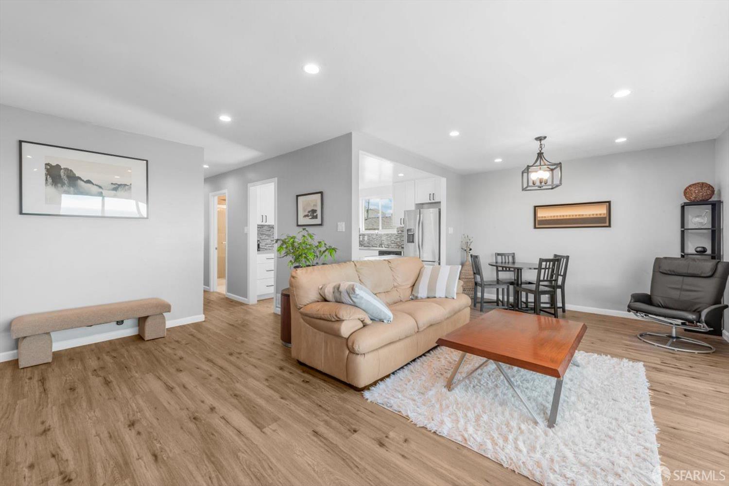 Detail Gallery Image 6 of 45 For 47 Longview Dr, Daly City,  CA 94015 - 3 Beds | 2 Baths