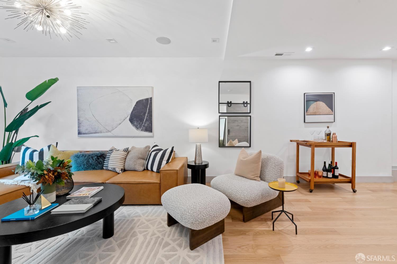 Detail Gallery Image 32 of 77 For 4660 18th St, San Francisco,  CA 94114 - 3 Beds | 3/1 Baths