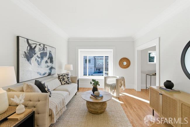 Detail Gallery Image 10 of 85 For 131 Brussels St, San Francisco,  CA 94134 - 4 Beds | 3 Baths