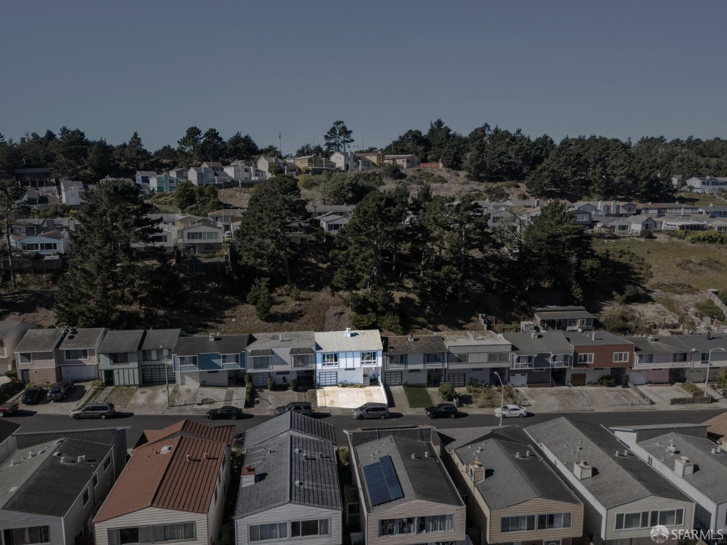 Detail Gallery Image 30 of 33 For 74 Penhurst Ave, Daly City,  CA 94015 - 3 Beds | 2 Baths