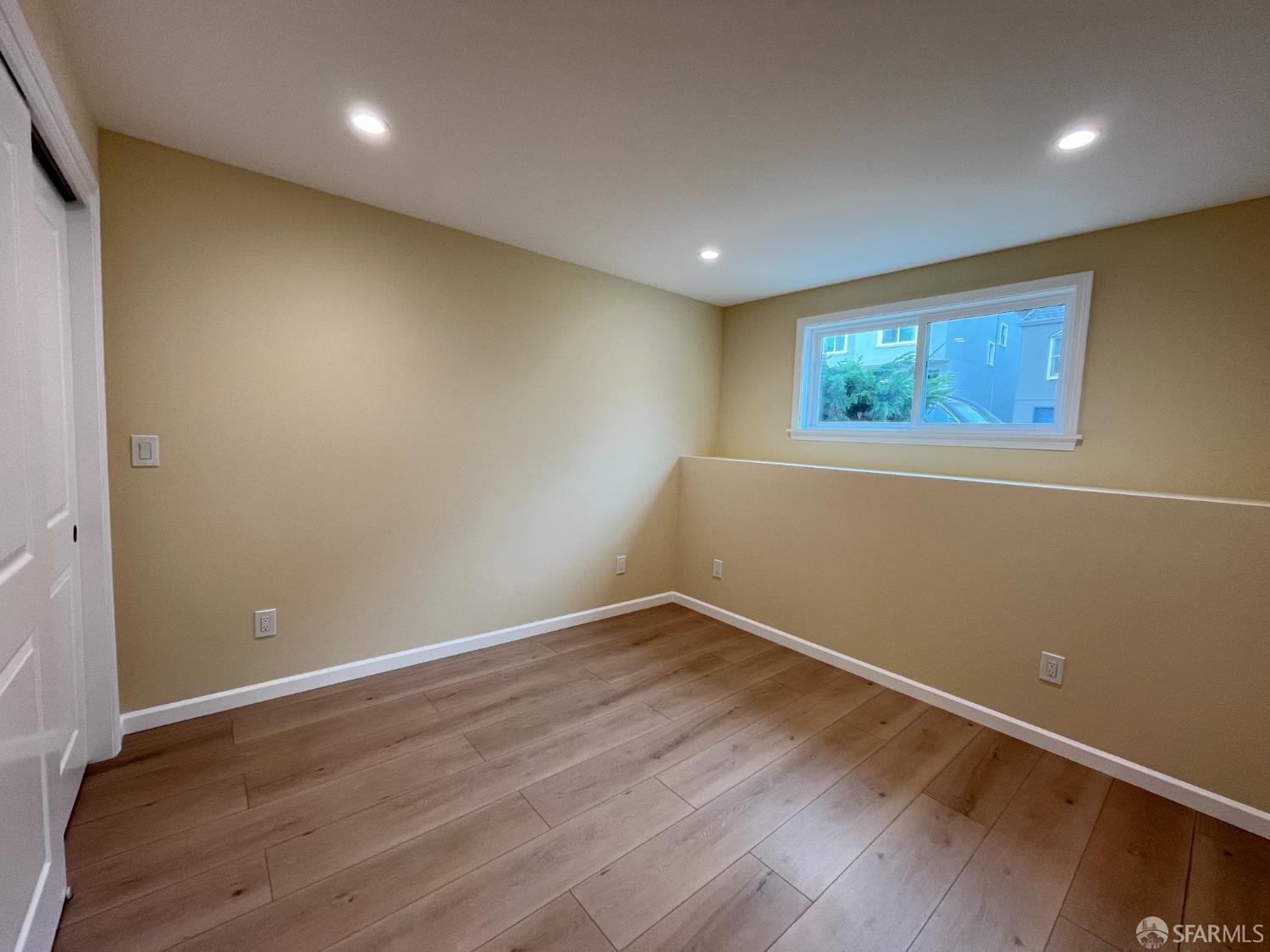 Detail Gallery Image 18 of 31 For 21 Panorama Dr, San Francisco,  CA 94131 - 5 Beds | 3 Baths