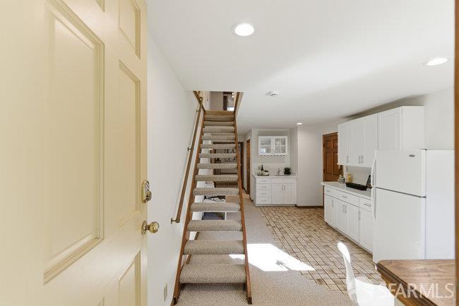 Detail Gallery Image 62 of 85 For 131 Brussels St, San Francisco,  CA 94134 - 4 Beds | 3 Baths