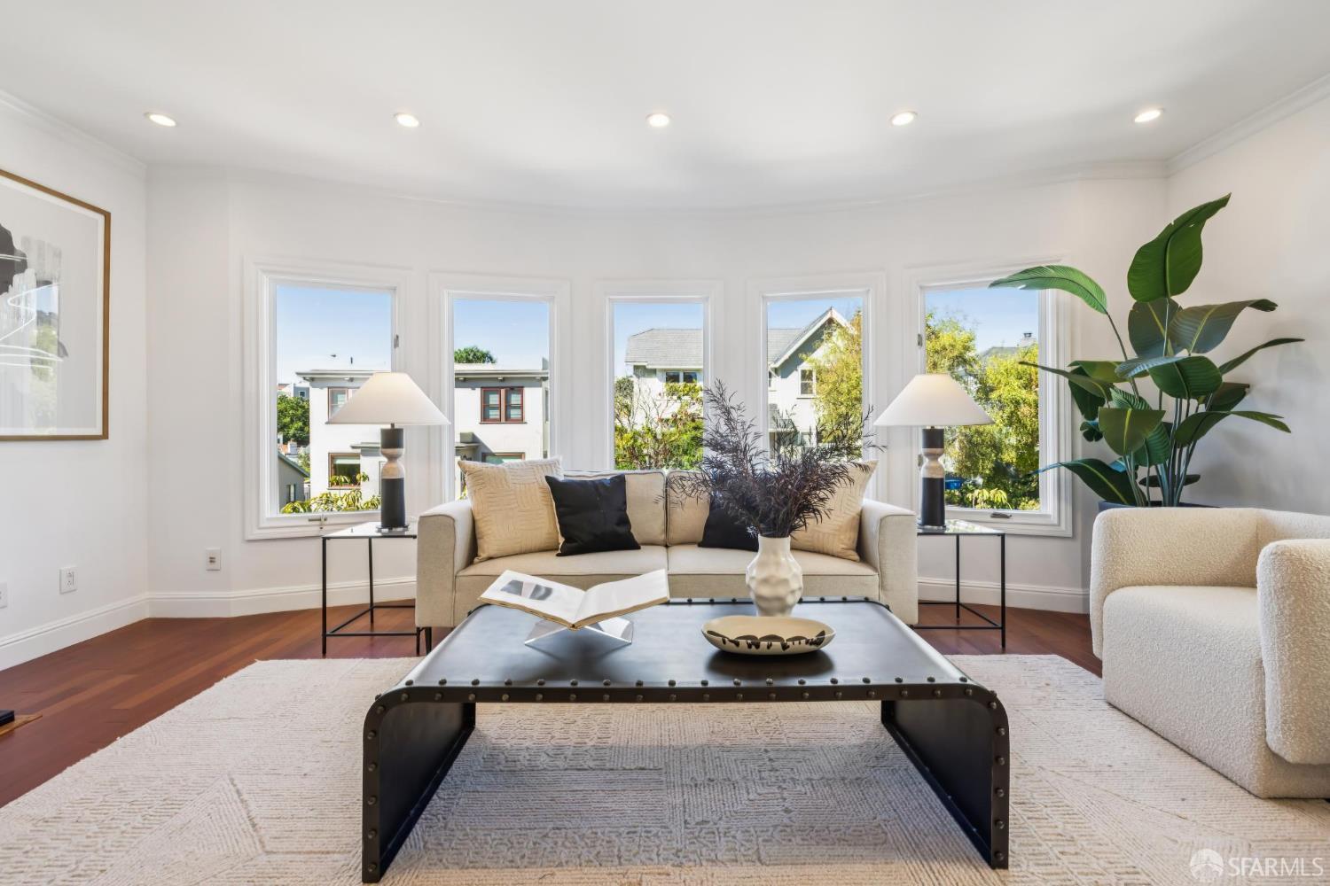 Detail Gallery Image 6 of 51 For 325 Wawona St, San Francisco,  CA 94127 - 2 Beds | 2 Baths