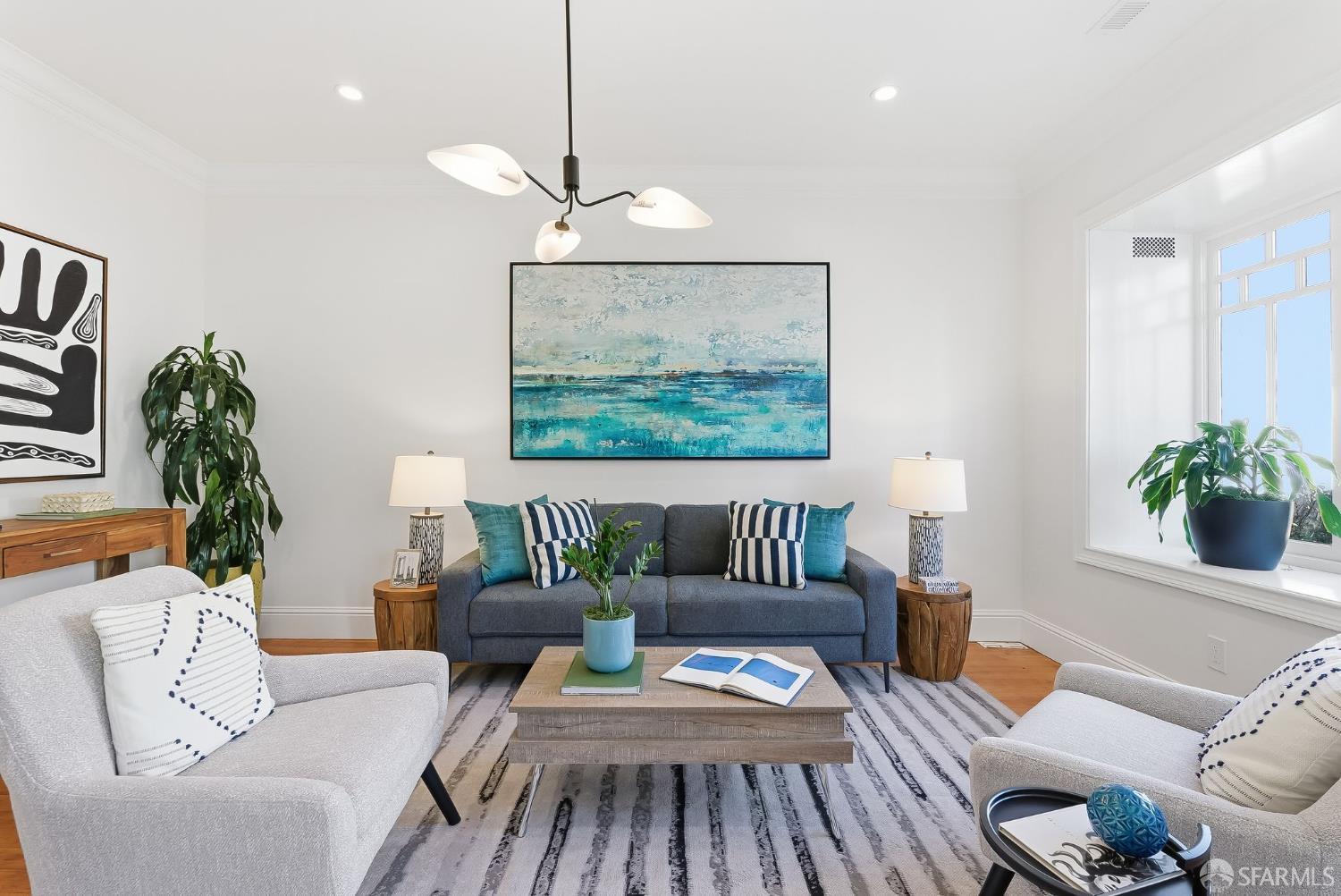 Photo #6: 425084755 Listing: Photo #6