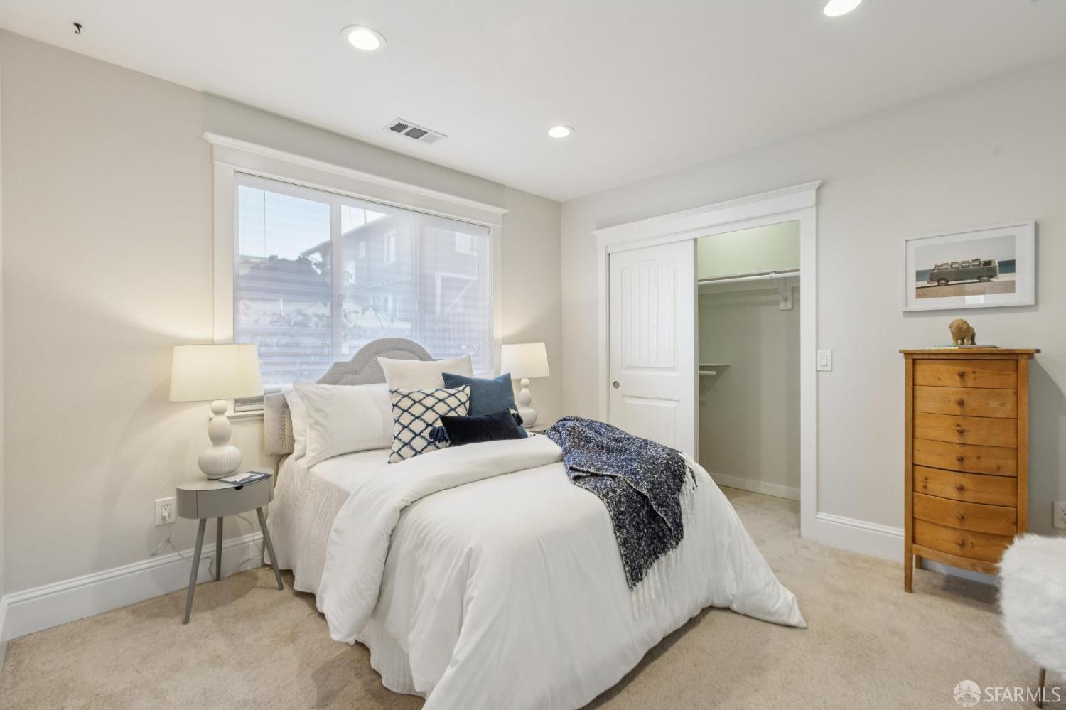 Detail Gallery Image 32 of 47 For 165 W Macarthur Blvd, Oakland,  CA 94611 - 3 Beds | 2/1 Baths