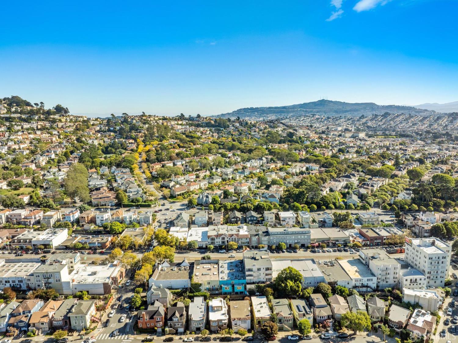 Detail Gallery Image 43 of 51 For 325 Wawona St, San Francisco,  CA 94127 - 2 Beds | 2 Baths