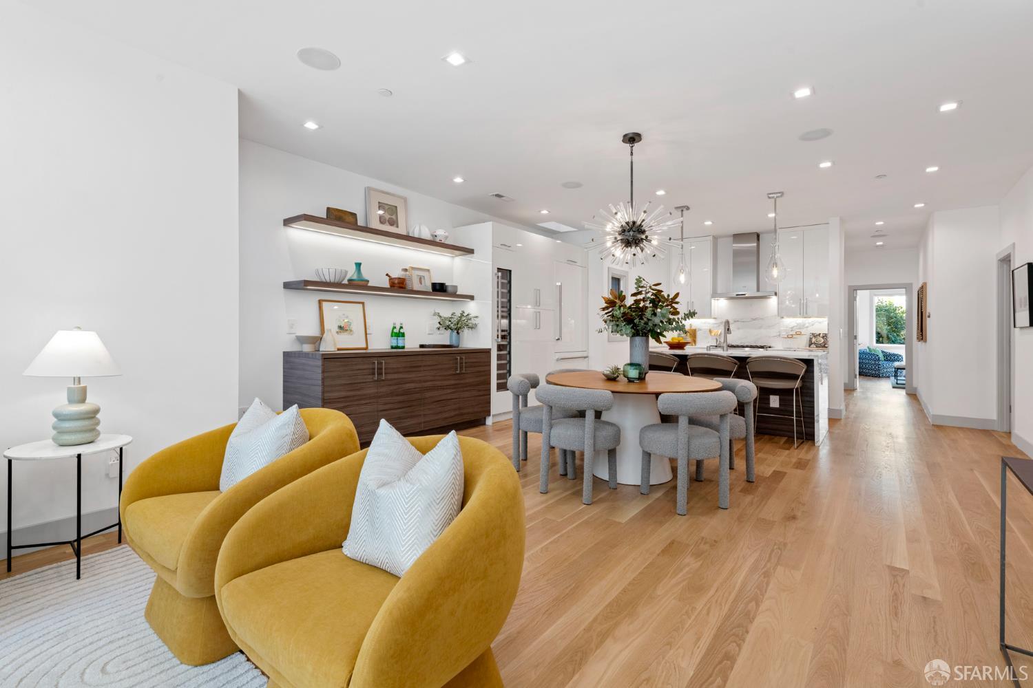 Detail Gallery Image 22 of 77 For 4660 18th St, San Francisco,  CA 94114 - 3 Beds | 3/1 Baths