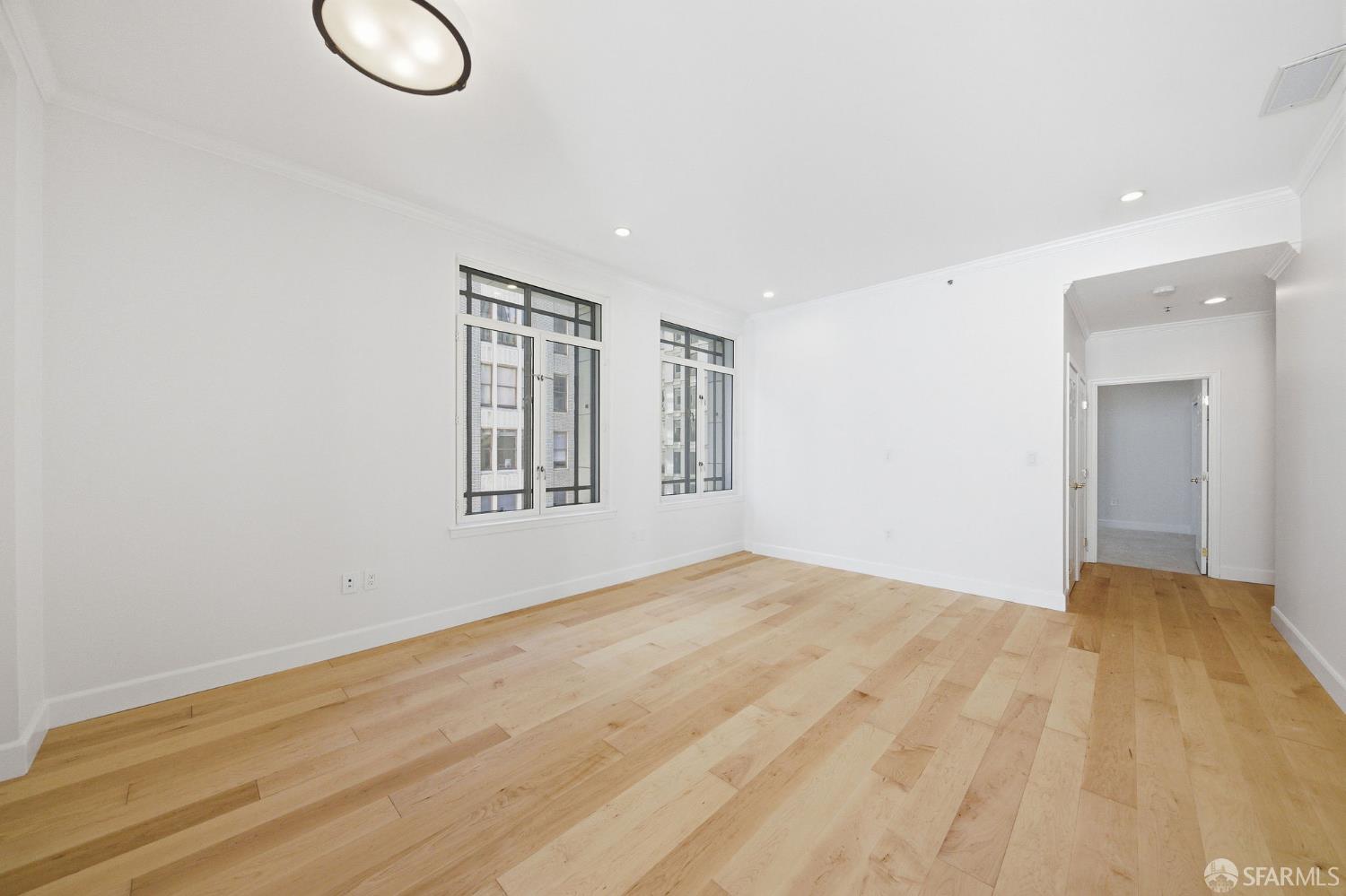 Photo #5: 425084478 Listing 