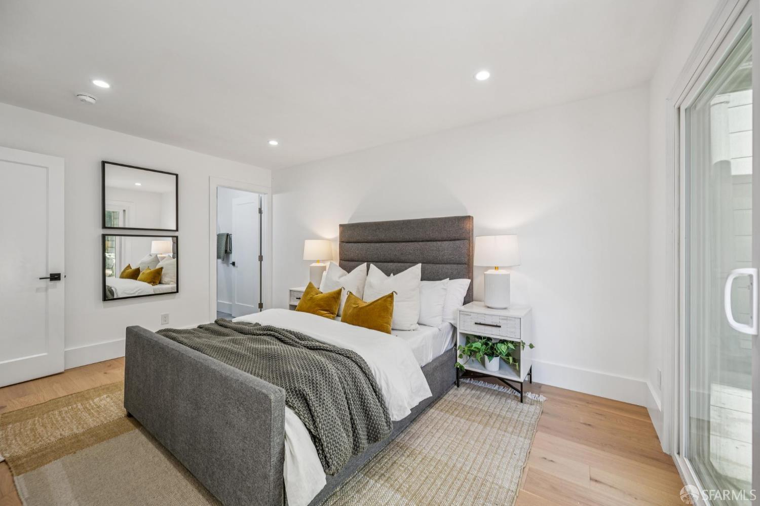 Detail Gallery Image 15 of 28 For 271 Prague St, San Francisco,  CA 94112 - 3 Beds | 2 Baths