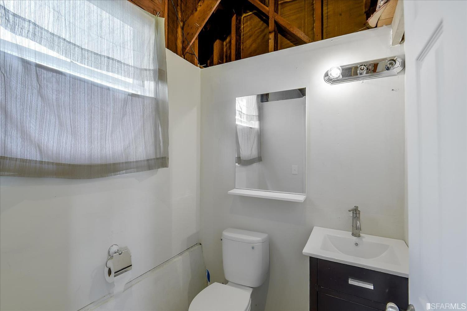 Detail Gallery Image 50 of 57 For 1845 Pacheco St, San Francisco,  CA 94116 - 3 Beds | 2 Baths