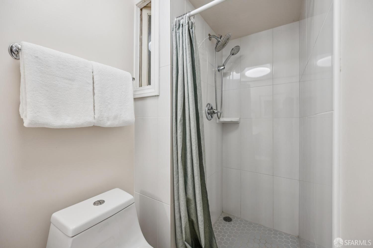 Detail Gallery Image 41 of 51 For 1850 23rd Ave, San Francisco,  CA 94122 - 3 Beds | 2/2 Baths