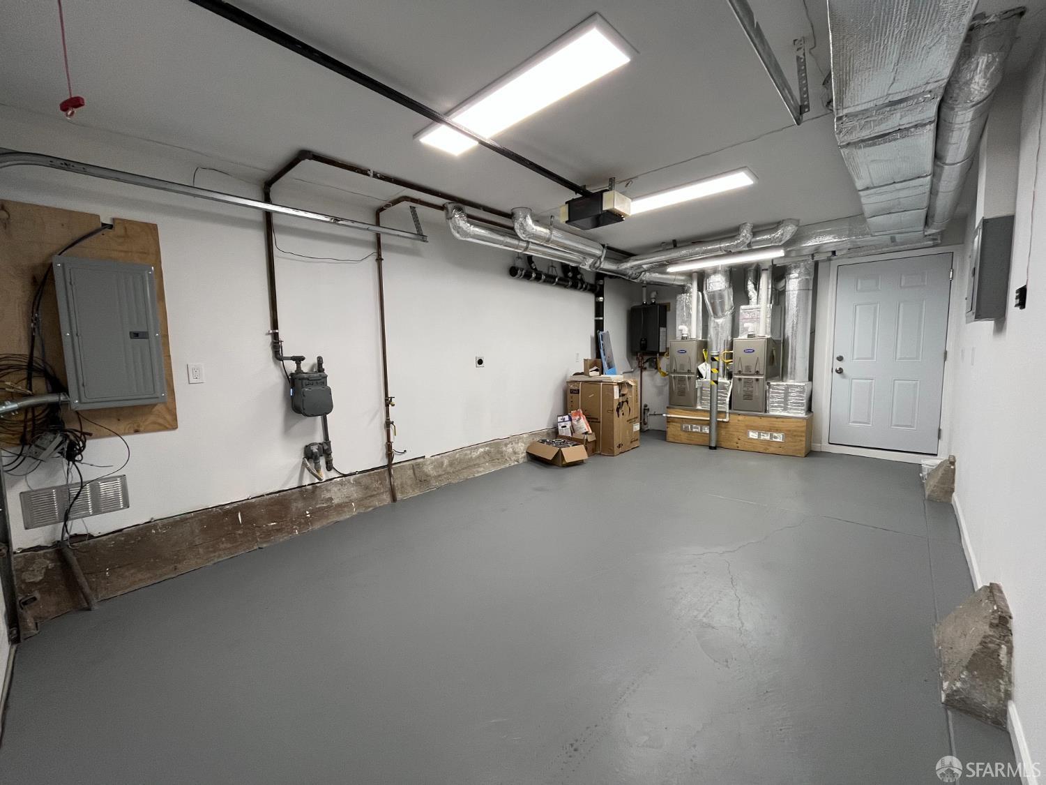 Detail Gallery Image 29 of 31 For 21 Panorama Dr, San Francisco,  CA 94131 - 5 Beds | 3 Baths