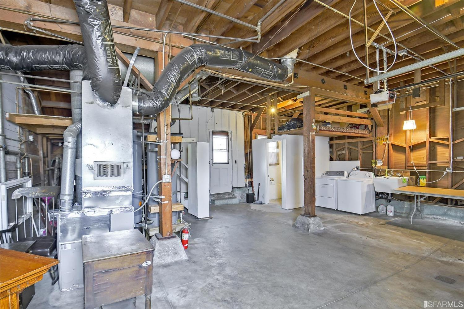 Detail Gallery Image 48 of 57 For 1845 Pacheco St, San Francisco,  CA 94116 - 3 Beds | 2 Baths