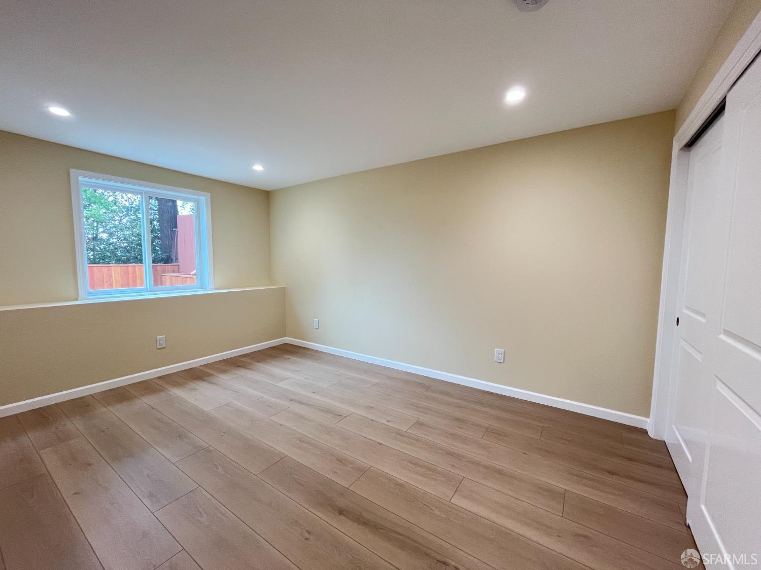 Detail Gallery Image 20 of 31 For 21 Panorama Dr, San Francisco,  CA 94131 - 5 Beds | 3 Baths