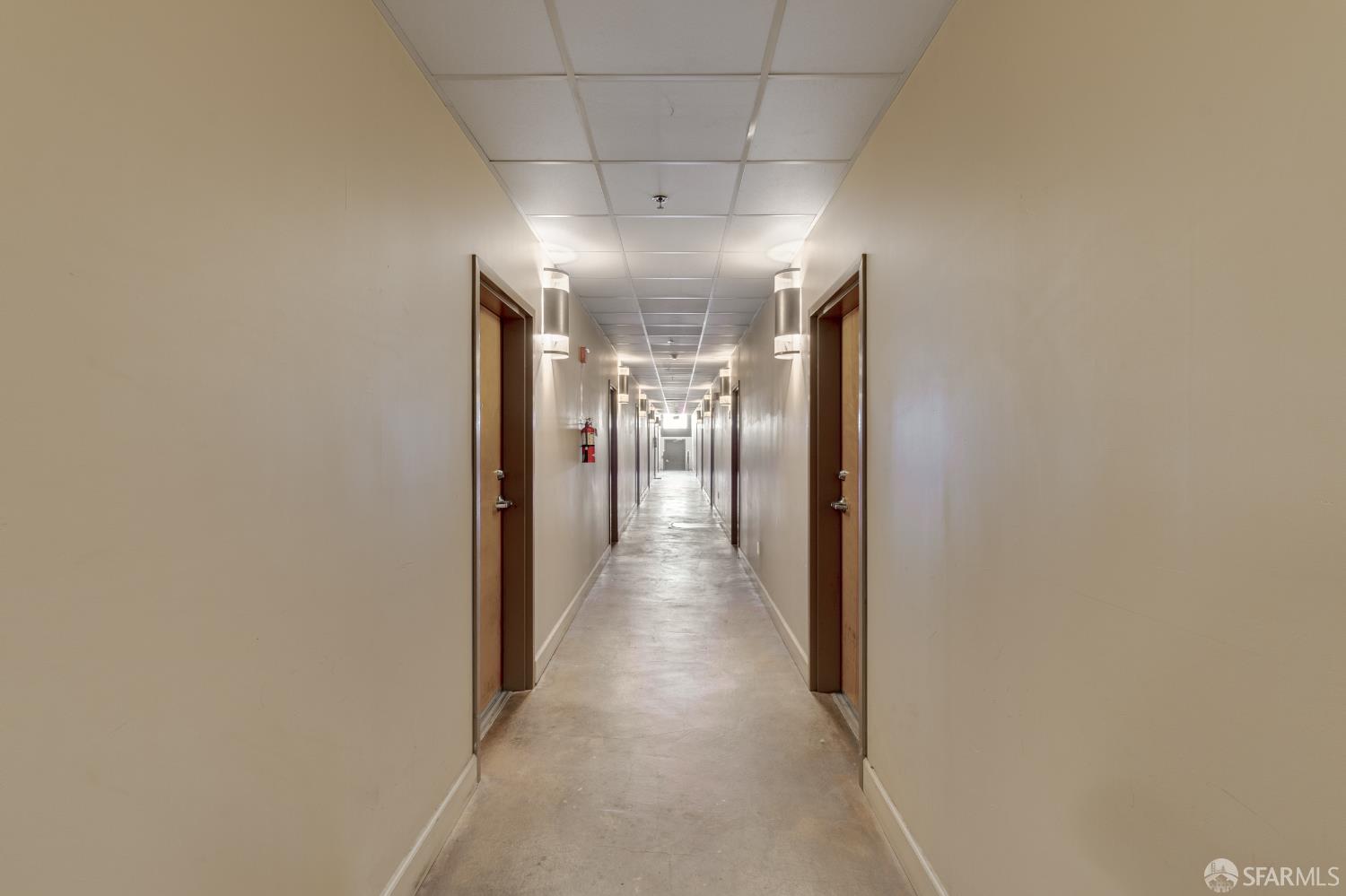 Detail Gallery Image 8 of 45 For 1018 4th Ave #118,  Oakland,  CA 94606 - 1 Beds | 1 Baths