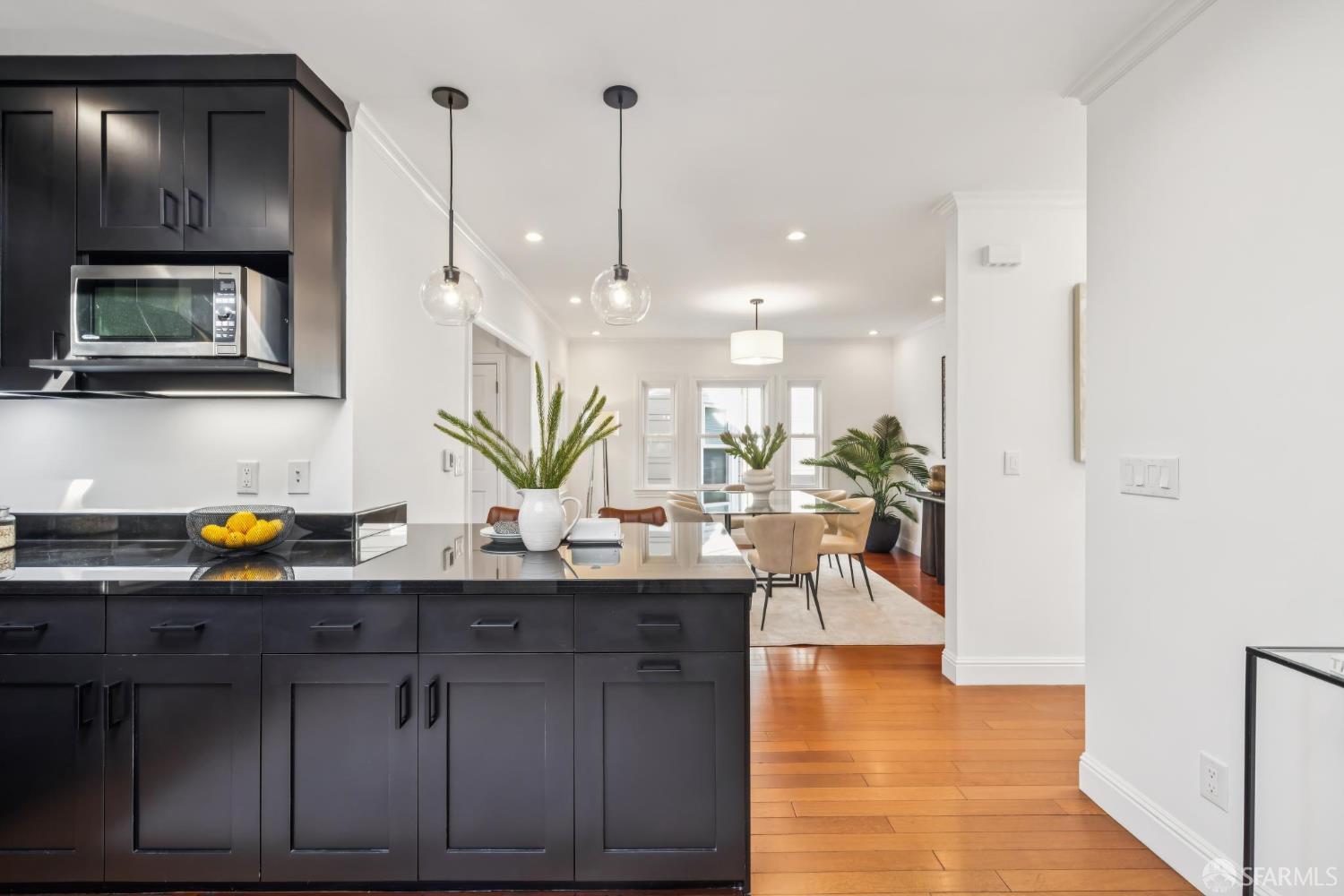 Detail Gallery Image 20 of 51 For 325 Wawona St, San Francisco,  CA 94127 - 2 Beds | 2 Baths