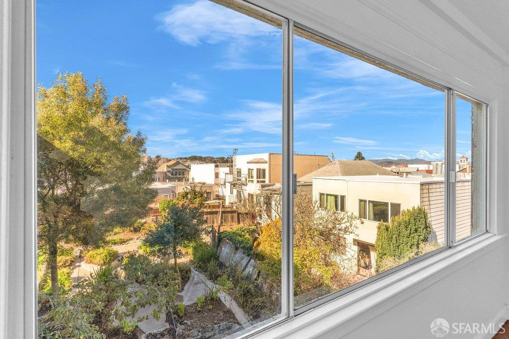 Detail Gallery Image 43 of 70 For 519 22nd Ave, San Francisco,  CA 94121 - 3 Beds | 1/1 Baths