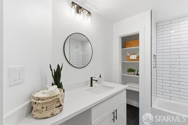 Detail Gallery Image 24 of 85 For 131 Brussels St, San Francisco,  CA 94134 - 4 Beds | 3 Baths