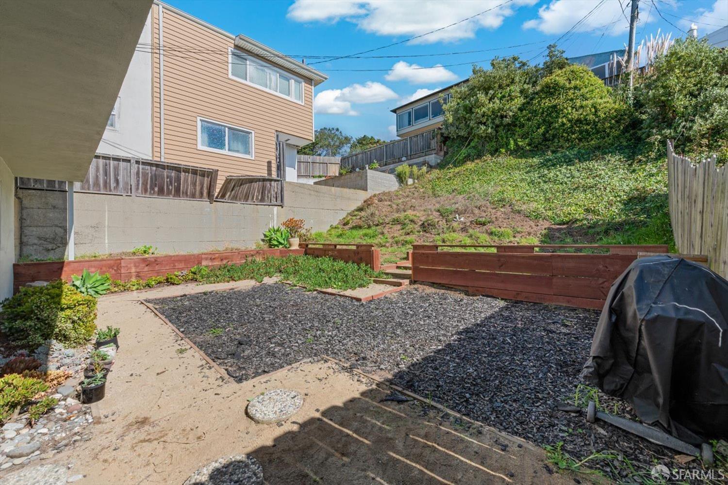 Detail Gallery Image 29 of 45 For 47 Longview Dr, Daly City,  CA 94015 - 3 Beds | 2 Baths