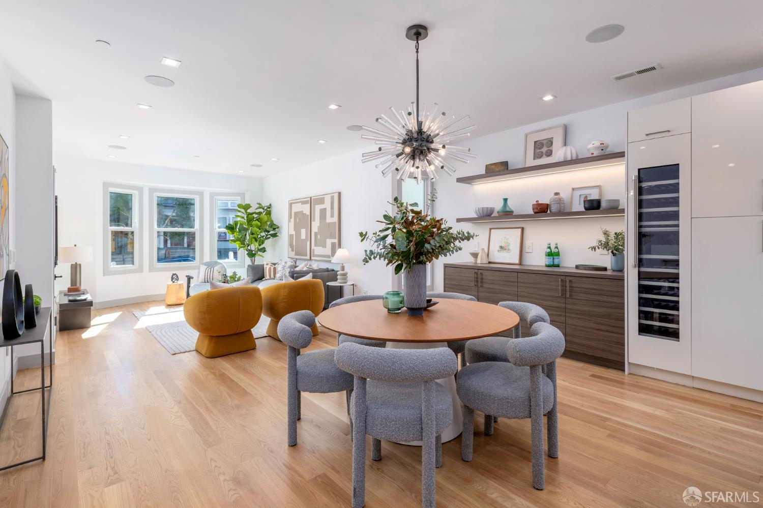 Detail Gallery Image 23 of 77 For 4660 18th St, San Francisco,  CA 94114 - 3 Beds | 3/1 Baths