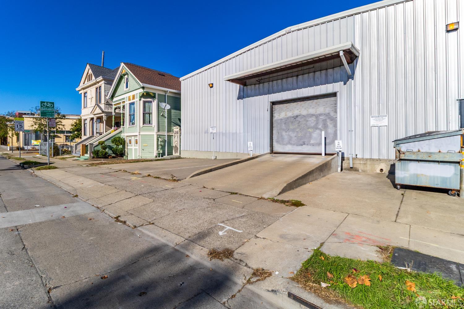 Detail Gallery Image 33 of 45 For 1018 4th Ave #118,  Oakland,  CA 94606 - 1 Beds | 1 Baths