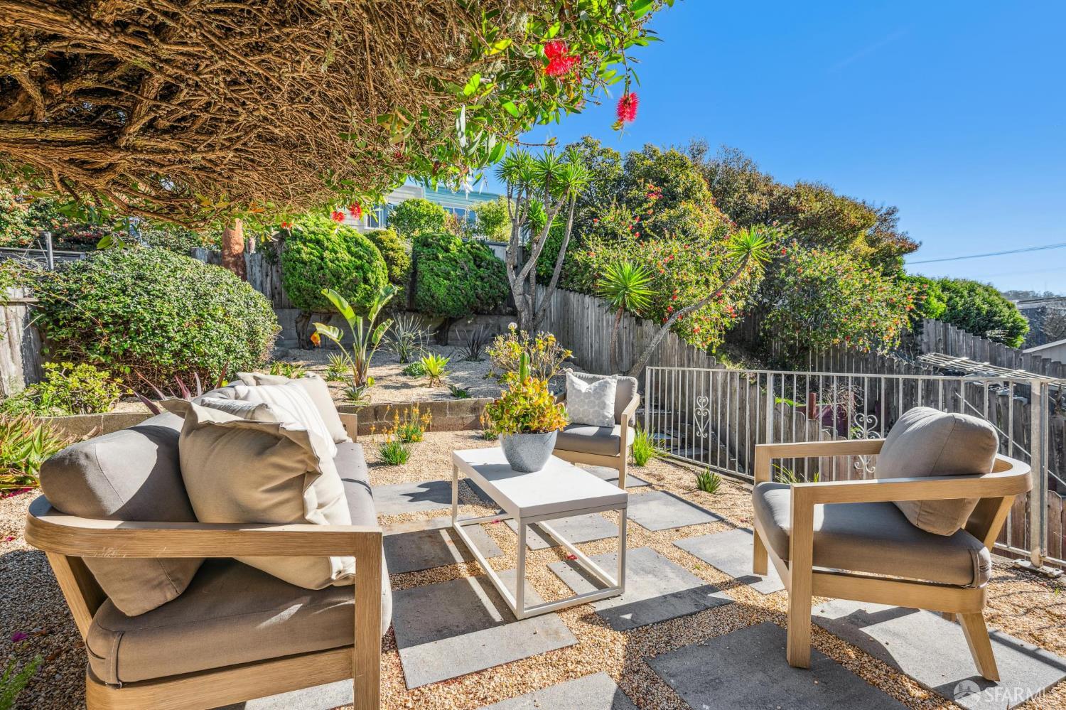 Detail Gallery Image 25 of 28 For 271 Prague St, San Francisco,  CA 94112 - 3 Beds | 2 Baths