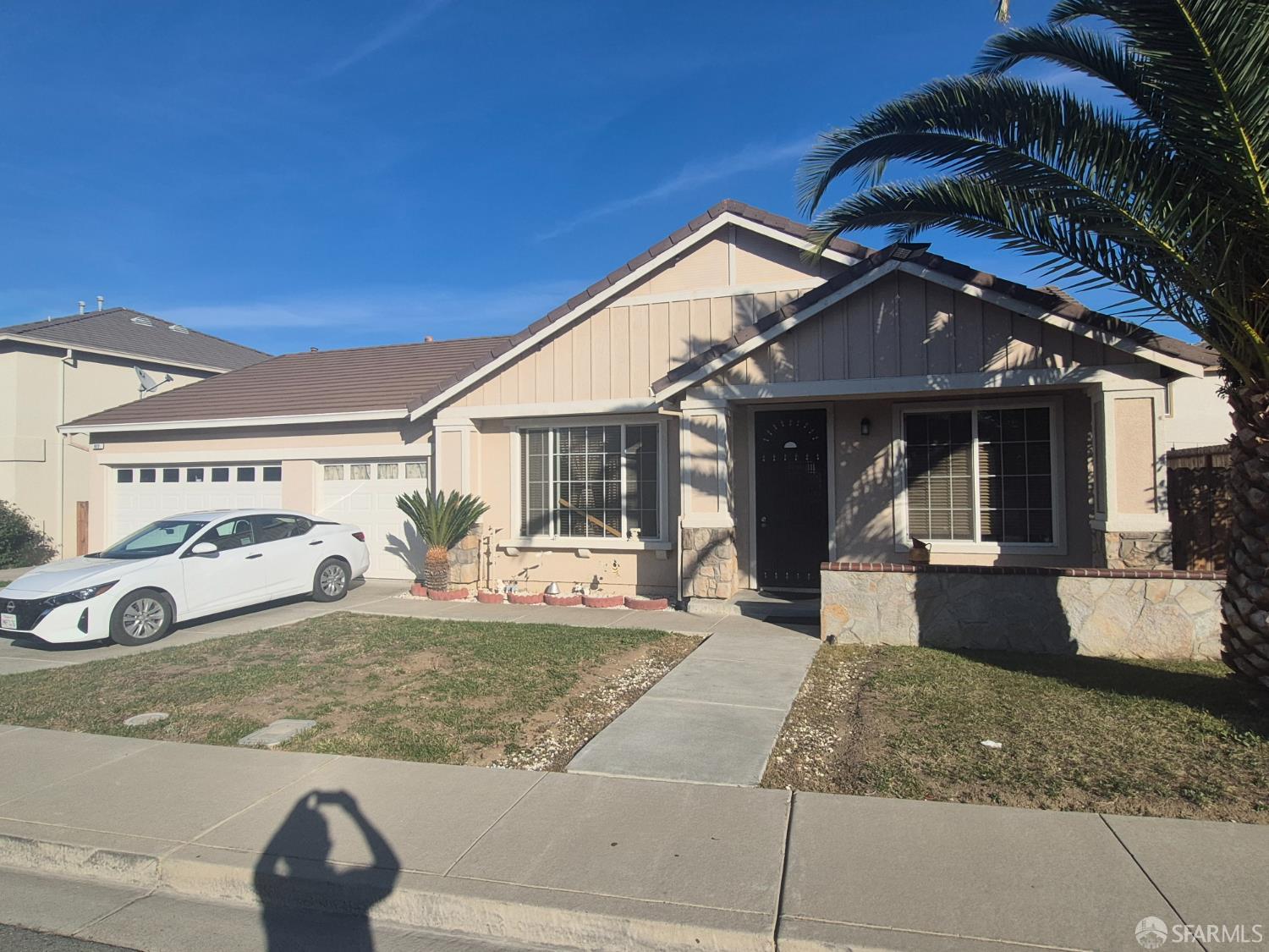 Detail Gallery Image 2 of 2 For 917 Promenade Dr, Pittsburg,  CA 94565 - 5 Beds | 2 Baths