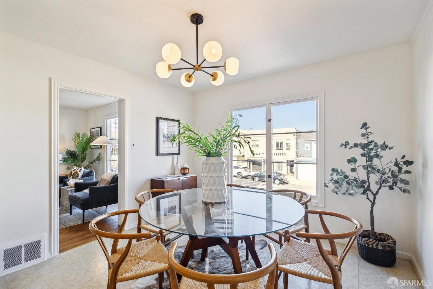 Detail Gallery Image 2 of 58 For 2015 Judah St, San Francisco,  CA 94122 - – Beds | – Baths