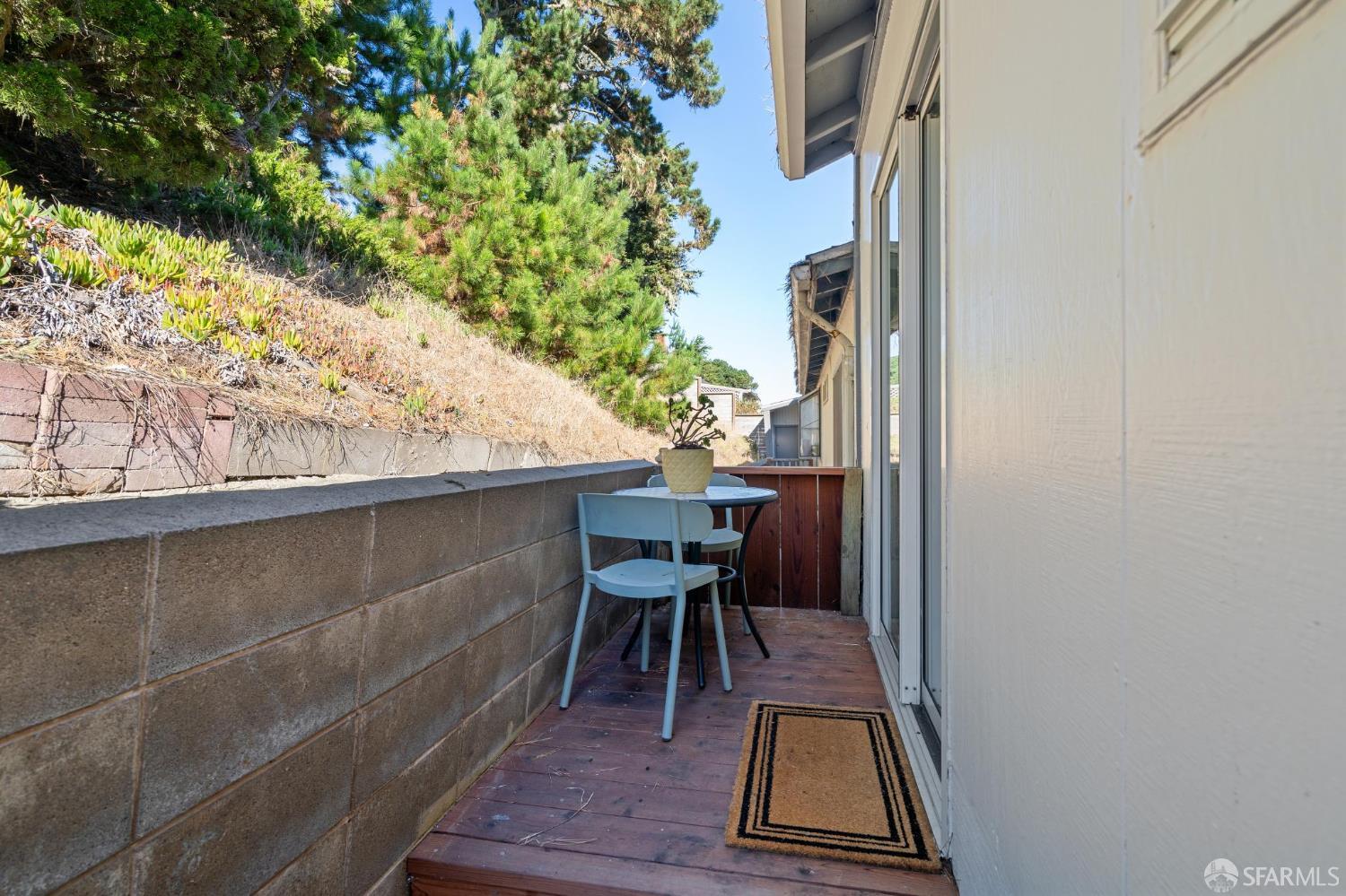Detail Gallery Image 24 of 33 For 74 Penhurst Ave, Daly City,  CA 94015 - 3 Beds | 2 Baths