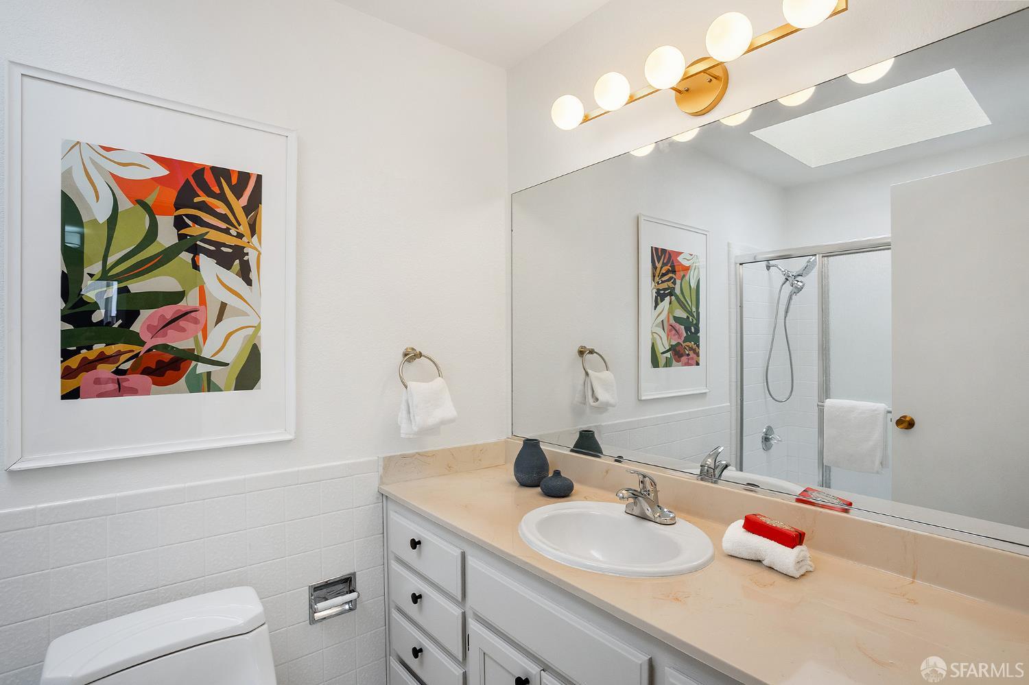 Detail Gallery Image 20 of 39 For 275 3rd Ave, Daly City,  CA 94014 - 4 Beds | 3 Baths