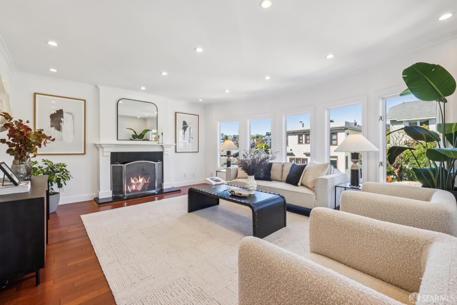 Detail Gallery Image 5 of 51 For 325 Wawona St, San Francisco,  CA 94127 - 2 Beds | 2 Baths