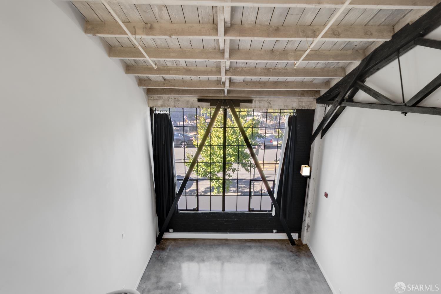 Detail Gallery Image 31 of 45 For 1018 4th Ave #118,  Oakland,  CA 94606 - 1 Beds | 1 Baths