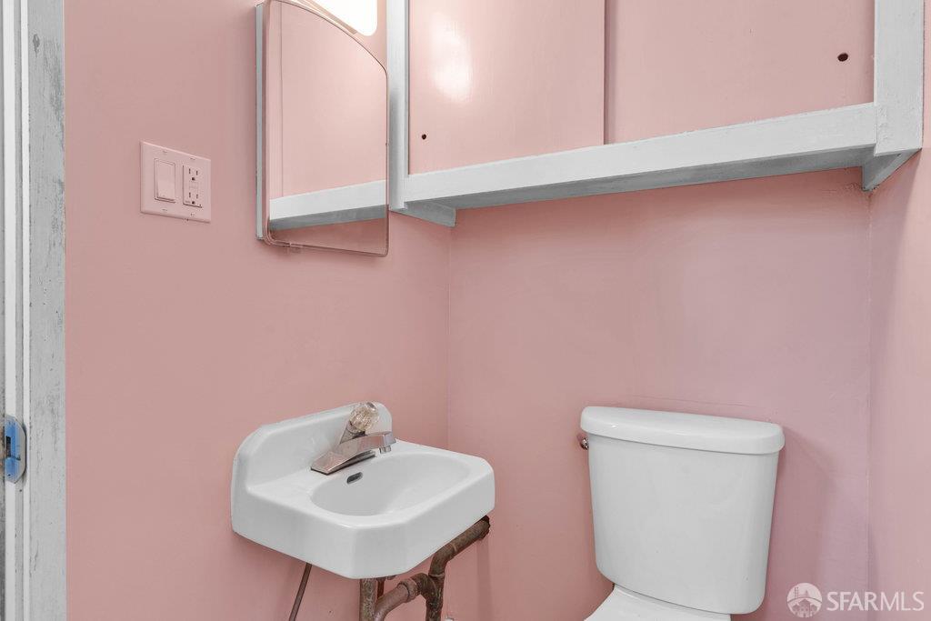 Detail Gallery Image 27 of 70 For 519 22nd Ave, San Francisco,  CA 94121 - 3 Beds | 1/1 Baths