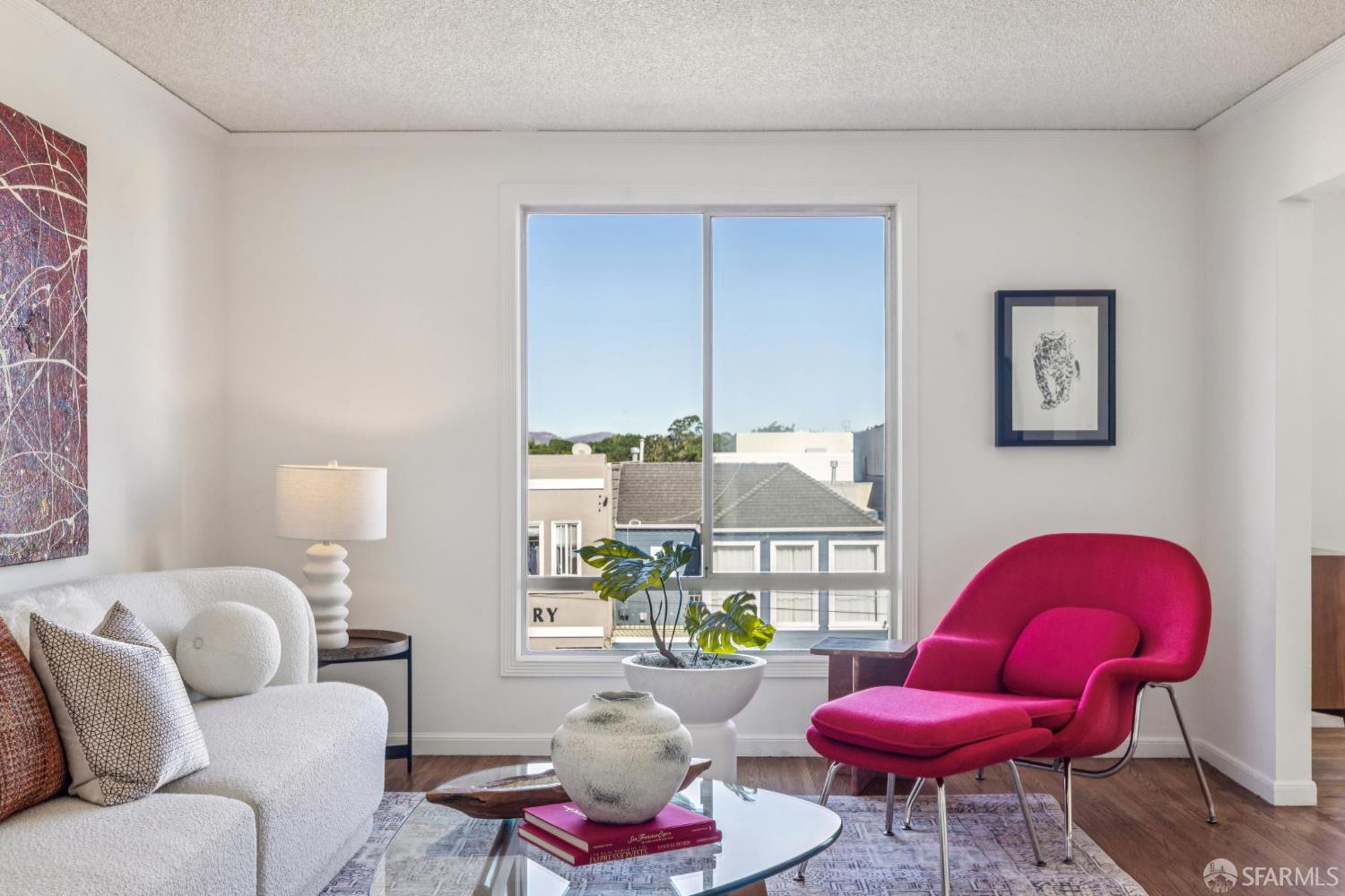 Detail Gallery Image 35 of 58 For 2015 Judah St, San Francisco,  CA 94122 - – Beds | – Baths