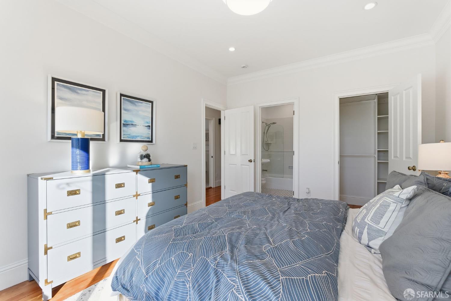 Photo #17: 425084755 Listing: Photo #17