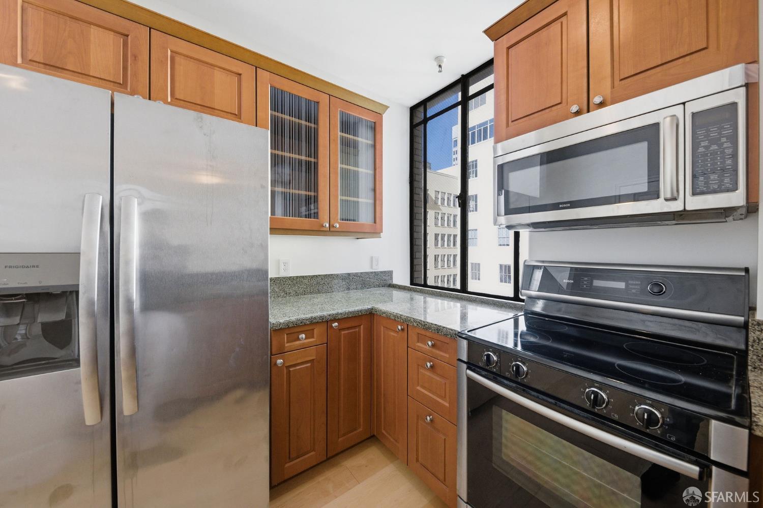 Detail Gallery Image 3 of 33 For 201 Sansome St #1001,  San Francisco,  CA 94104 - 2 Beds | 2 Baths
