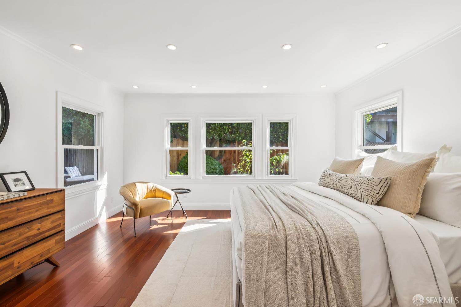 Detail Gallery Image 22 of 51 For 325 Wawona St, San Francisco,  CA 94127 - 2 Beds | 2 Baths