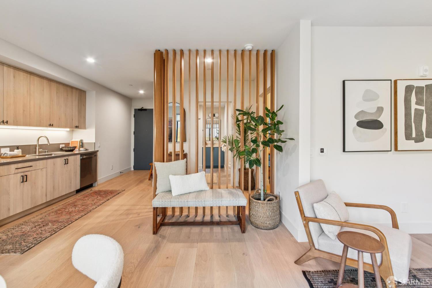 Detail Gallery Image 11 of 34 For 986 South Van Ness Ave #203,  San Francisco,  CA 94110 - 1 Beds | 1 Baths