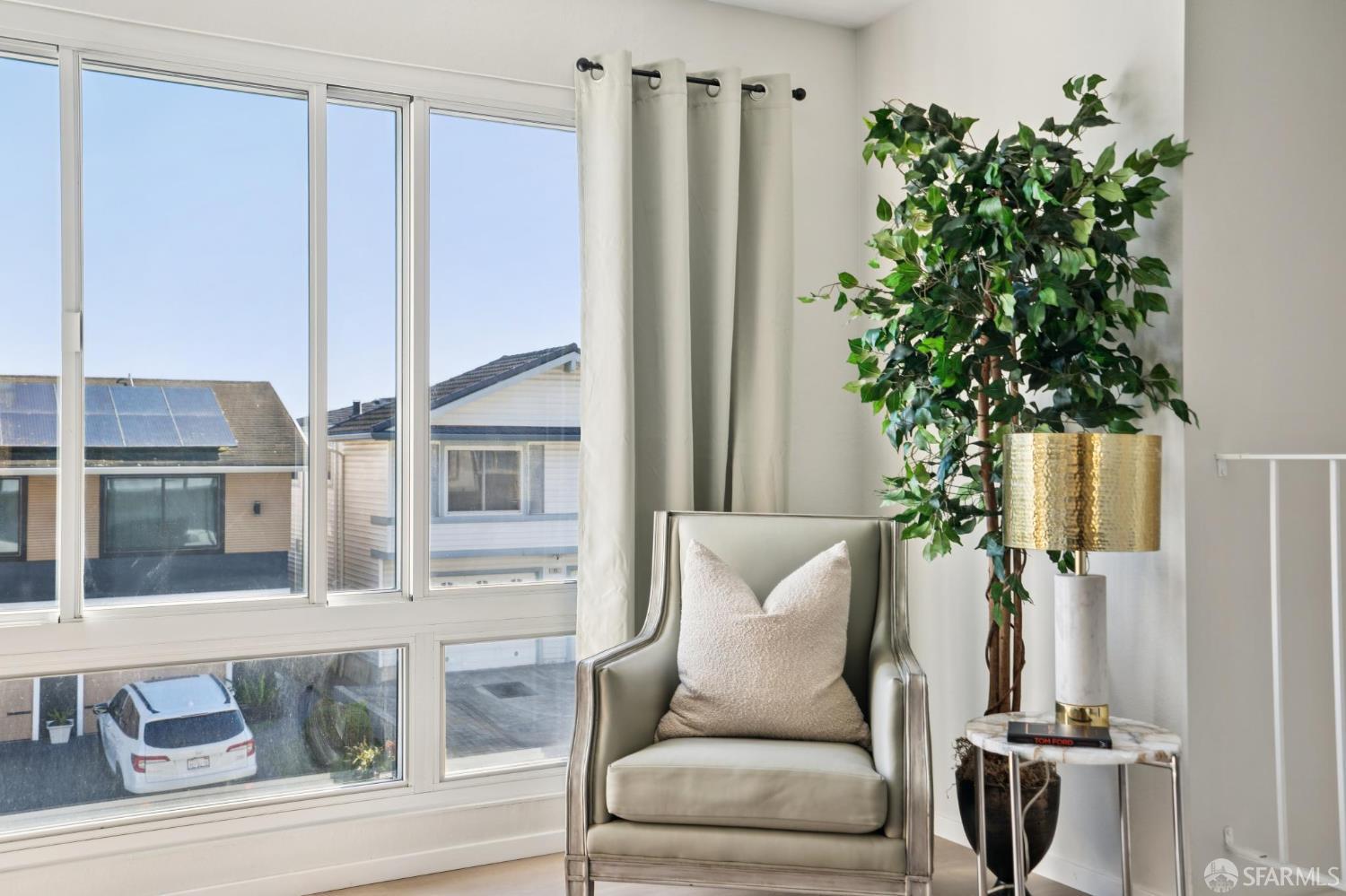 Detail Gallery Image 4 of 33 For 74 Penhurst Ave, Daly City,  CA 94015 - 3 Beds | 2 Baths