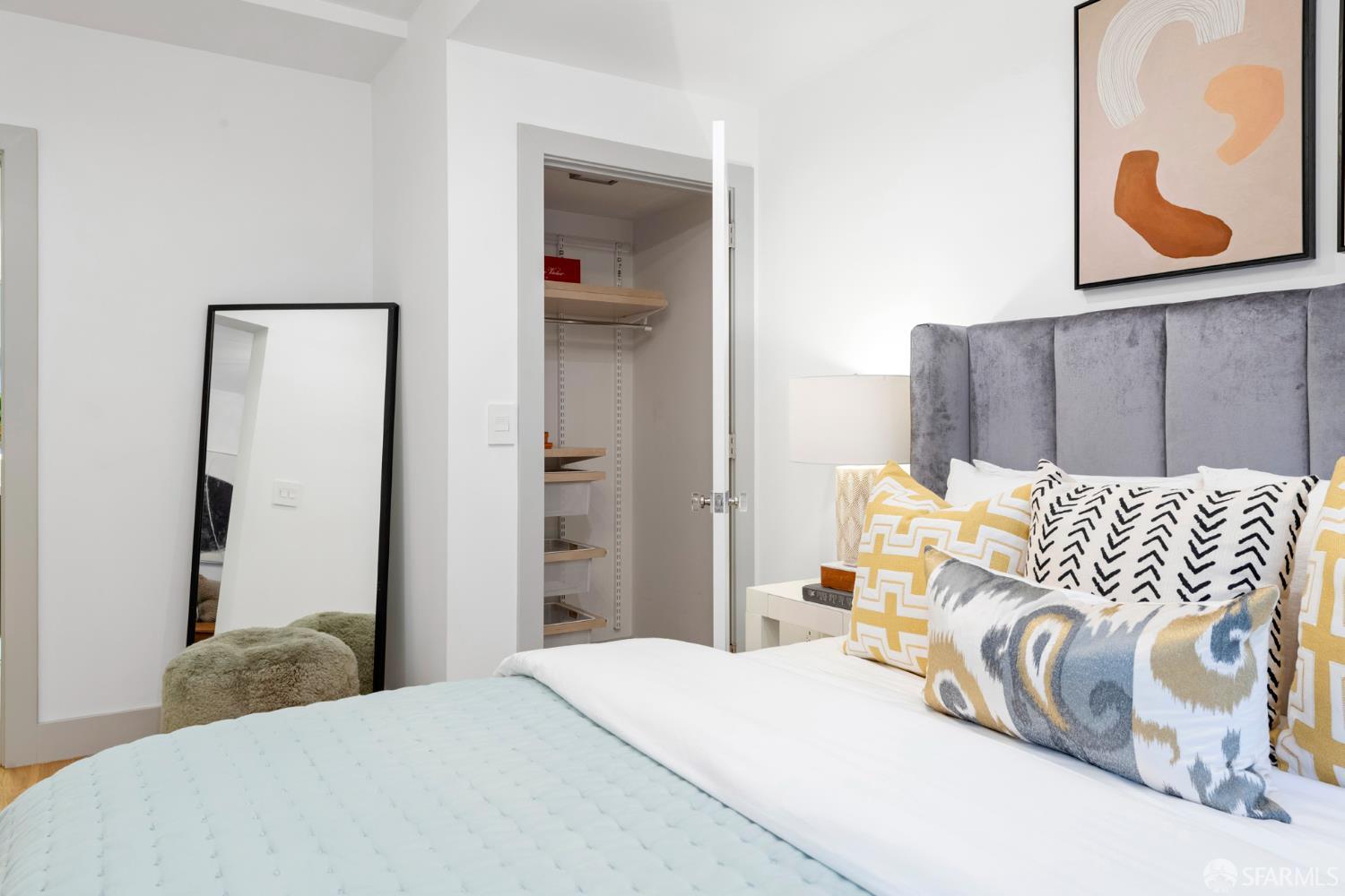 Detail Gallery Image 17 of 77 For 4660 18th St, San Francisco,  CA 94114 - 3 Beds | 3/1 Baths