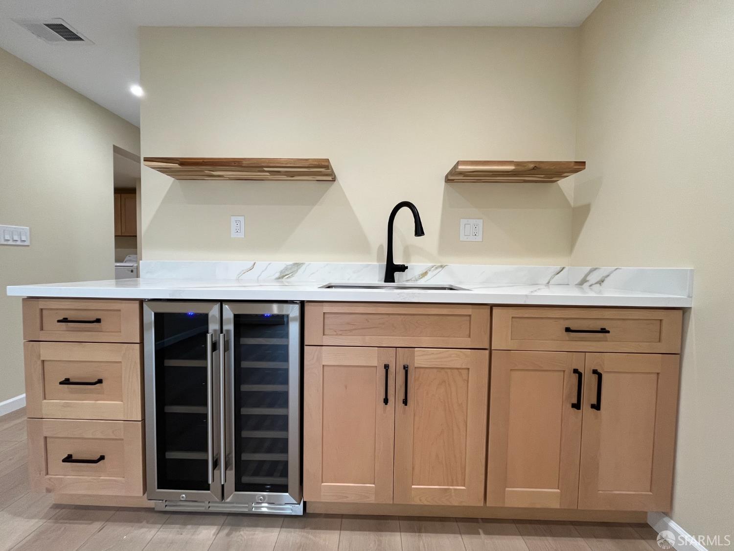 Detail Gallery Image 23 of 31 For 21 Panorama Dr, San Francisco,  CA 94131 - 5 Beds | 3 Baths