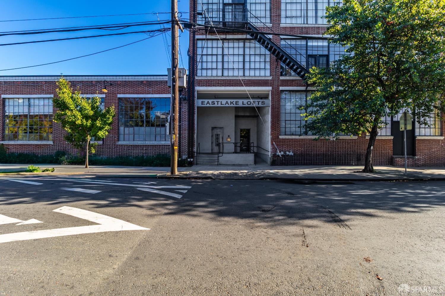 Detail Gallery Image 43 of 45 For 1018 4th Ave #118,  Oakland,  CA 94606 - 1 Beds | 1 Baths