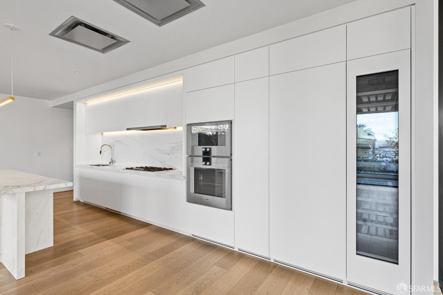 Detail Gallery Image 9 of 20 For 1 Steuart Ln #203,  San Francisco,  CA 94105 - 2 Beds | 2 Baths