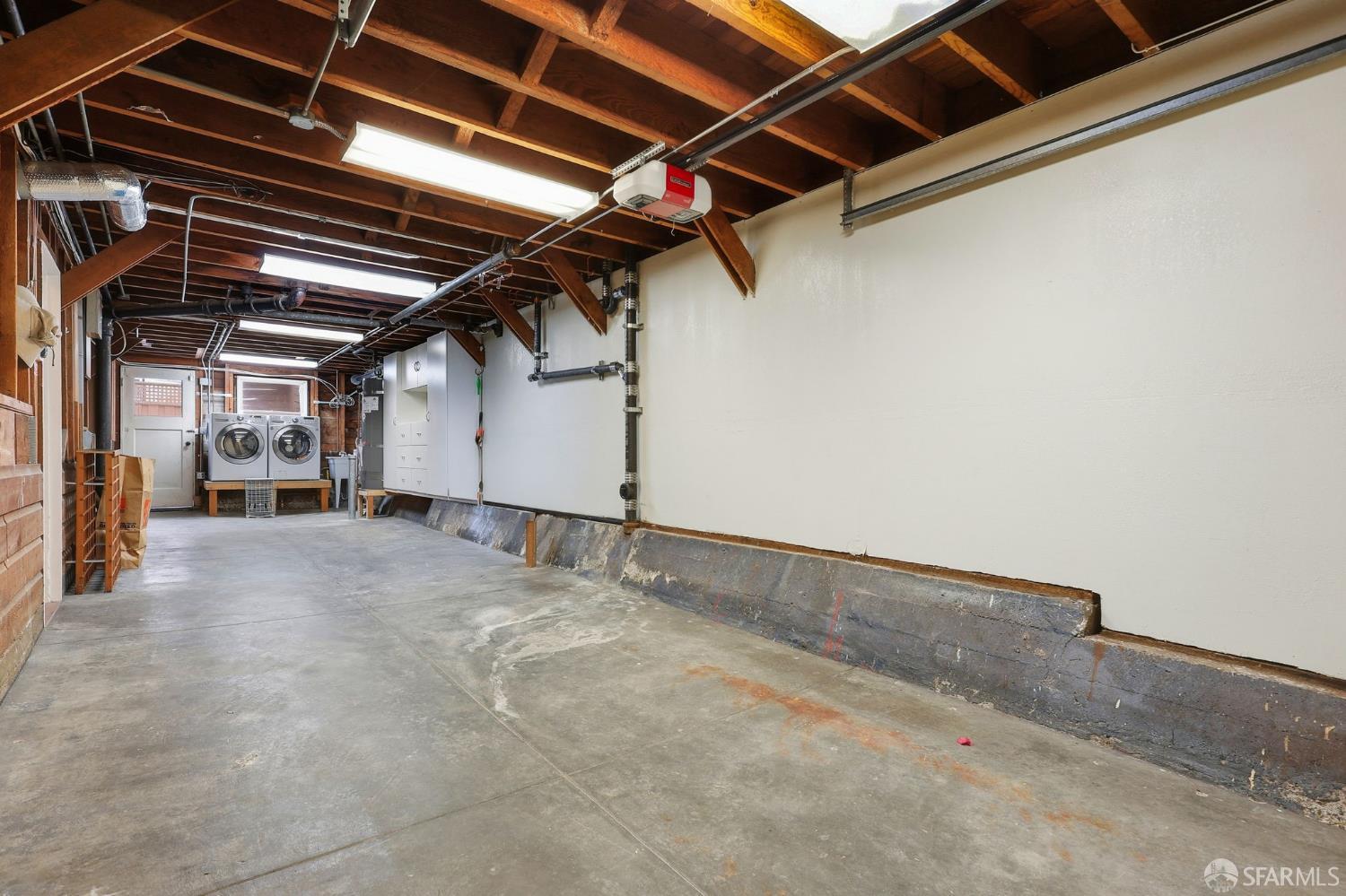 Detail Gallery Image 28 of 36 For 2032 Wawona St, San Francisco,  CA 94116 - 3 Beds | 2 Baths