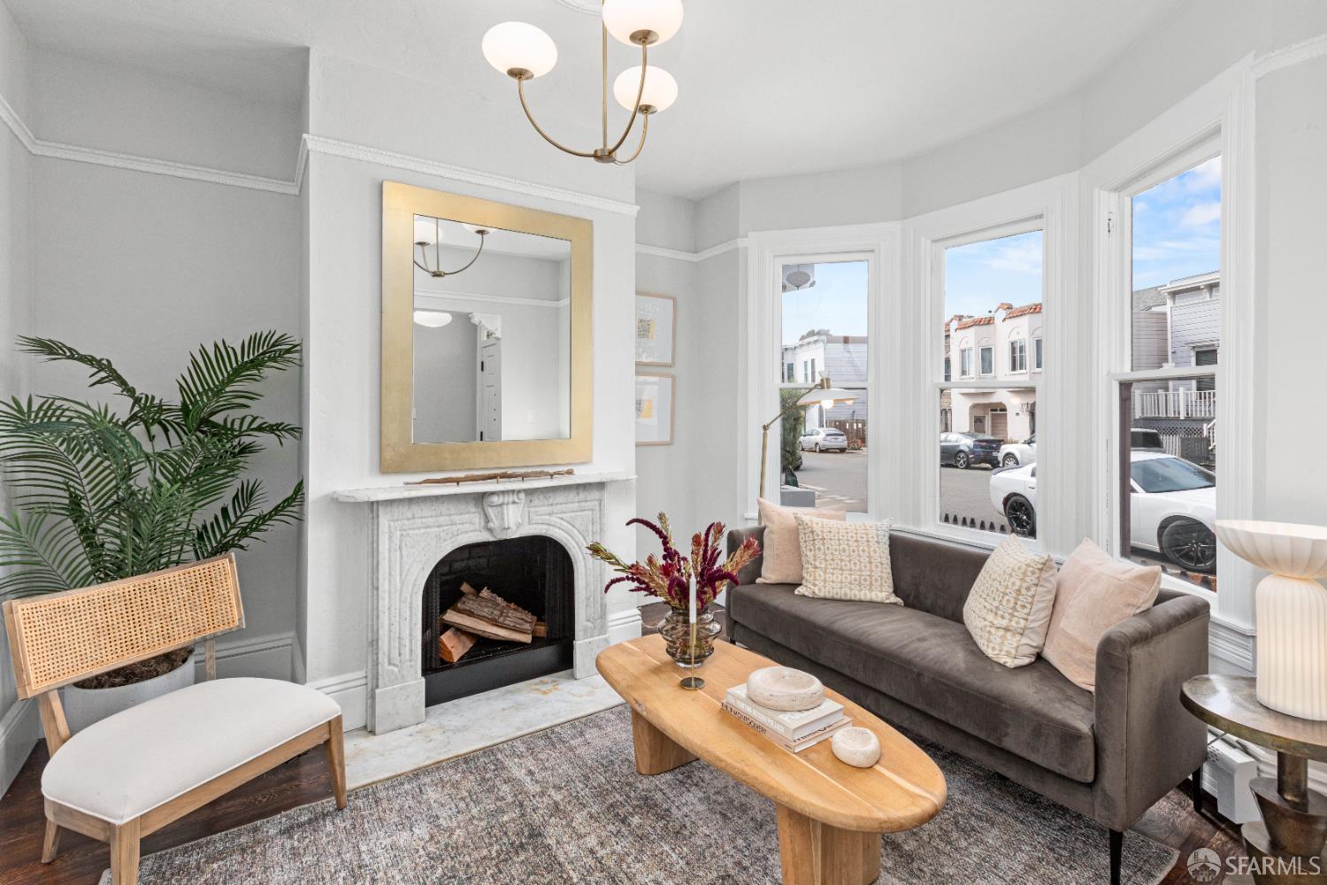 Detail Gallery Image 3 of 90 For 249 Bocana St, San Francisco,  CA 94110 - 2 Beds | 2 Baths