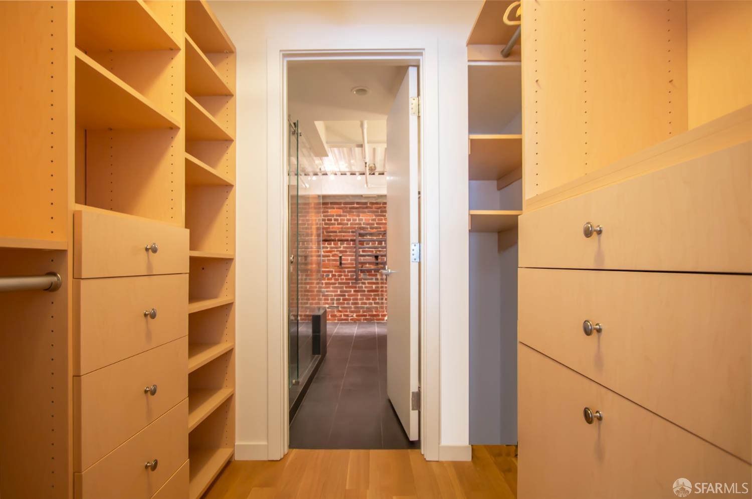 Detail Gallery Image 12 of 22 For 650 Delancey St #411,  San Francisco,  CA 94107 - 2 Beds | 2 Baths