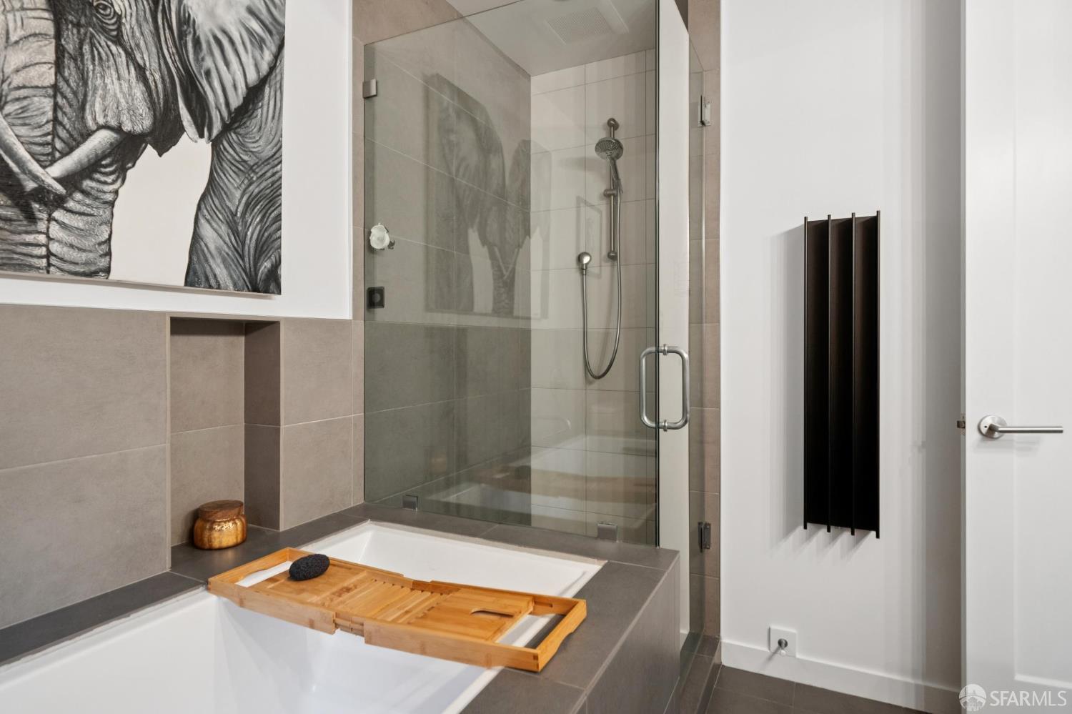 Detail Gallery Image 30 of 56 For 3883 20th St, San Francisco,  CA 94114 - 4 Beds | 2/1 Baths